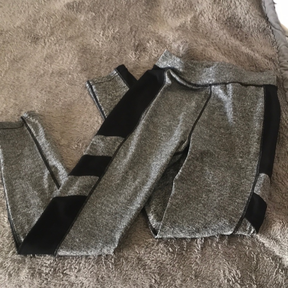 Gray and black workout legging